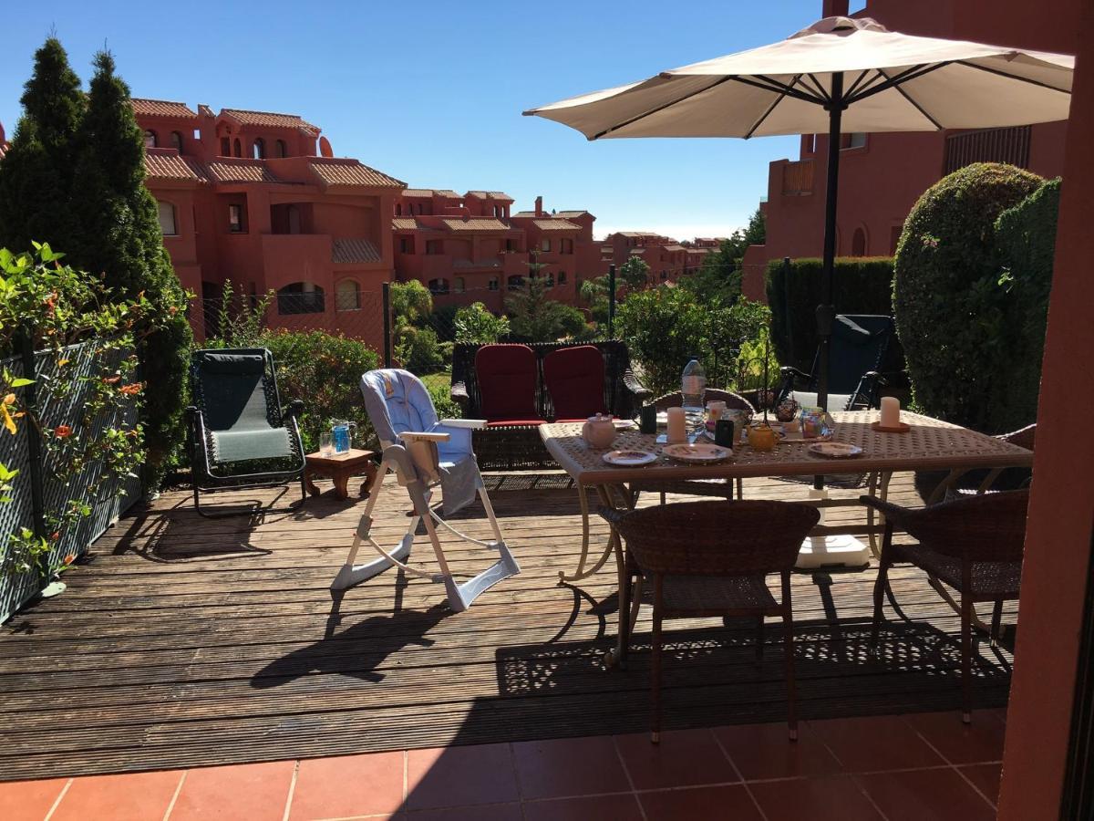 Luxury 2-Bedrooms & Bathrooms Estepona Apartment Eksteriør billede
