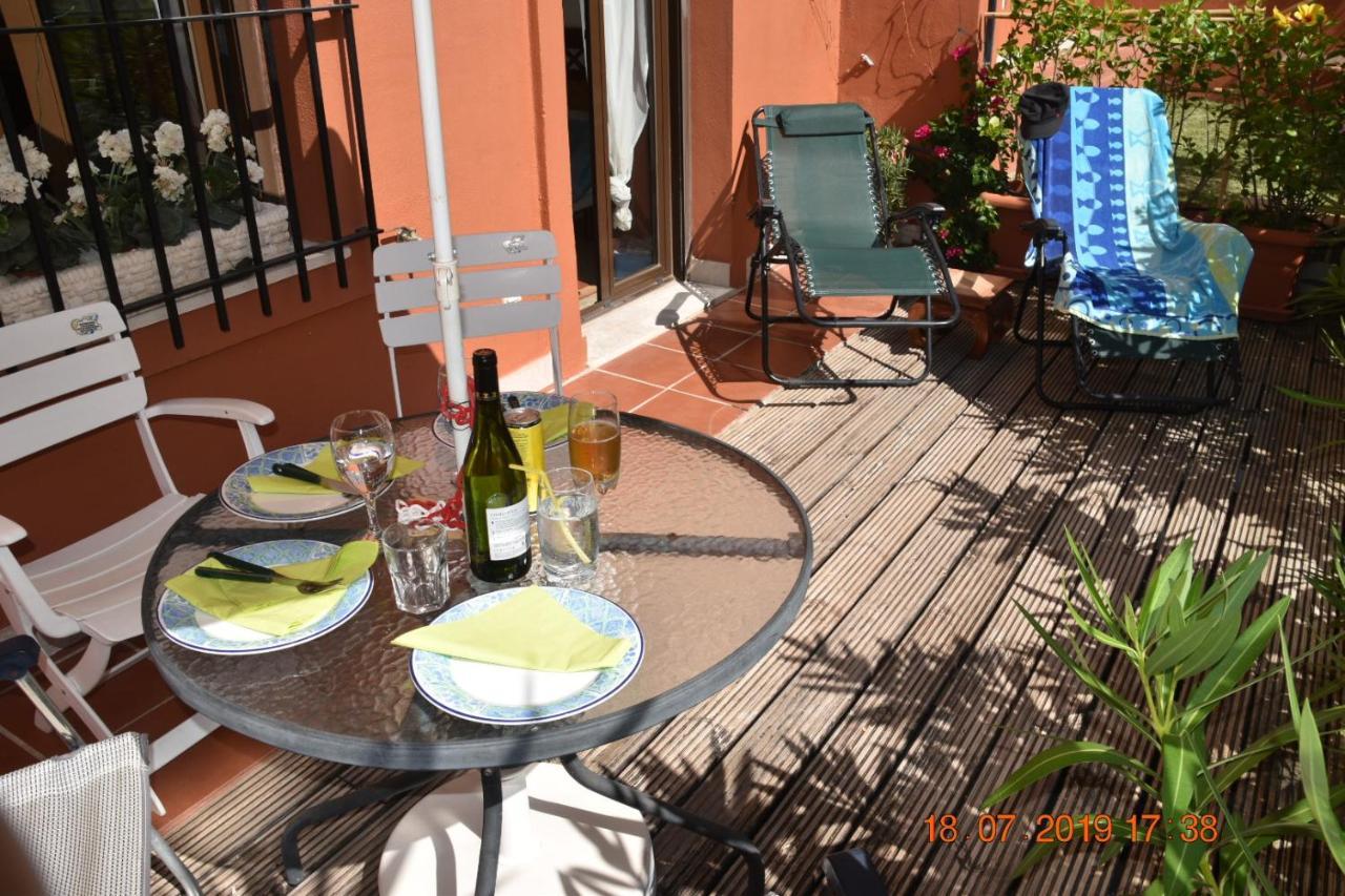 Luxury 2-Bedrooms & Bathrooms Estepona Apartment Eksteriør billede